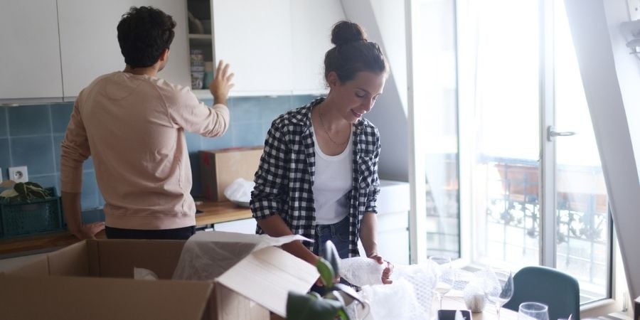 Family packing plates and kitchen